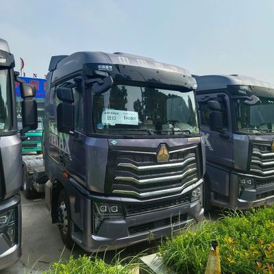 自動トランスミッション 重型トラック Euro6 HOWO LNG トラクター トレーラーヘッド 重荷用