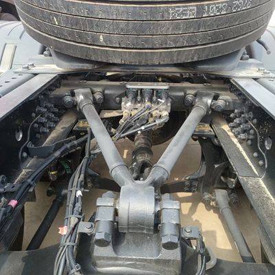 初期支払い シノトラック シャーシ 580HP トラック LNG自動送電システム