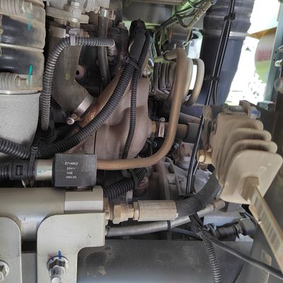 カスタマイズされたパッケージサイズ HOWO N 440/460HP 6X4 LNG/CNG トラクター トラック 貨物輸送