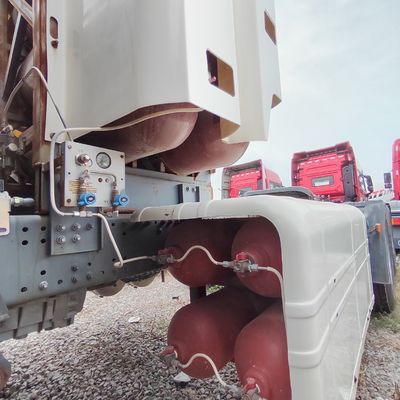 タイヤデザイン チューブレス オーダーメイド 中古 シノトラック シトラック HOWO 6X4 CNG トラクター
