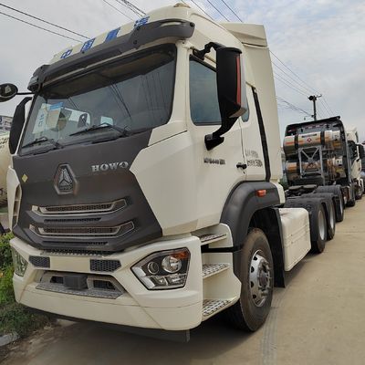 ISO US 認定 貨物輸送用重型オフロード車両 Sinotruk 30t トラック