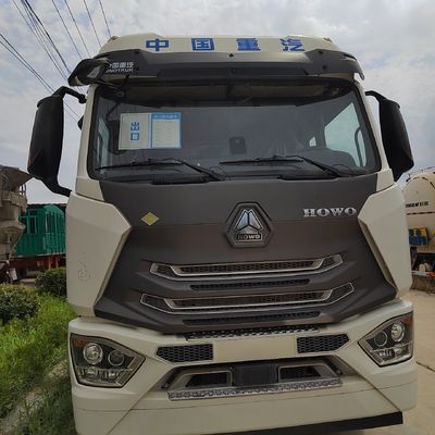 シノトラック シトラック HOWO 6X4 CNG 重荷トラック