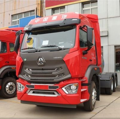 オーダーメイド Sinotruck シトラック HOWO 6X4 CNG トラクター トラック