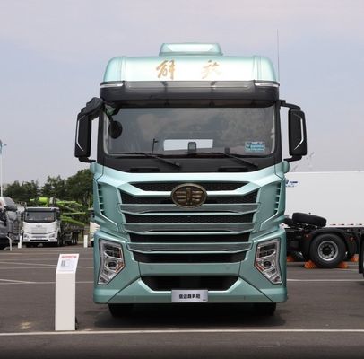 FAW イーグル 840 580HP トラクタートラック 6*4/4*2/6*2 ≤5席 31-40t 負荷容量