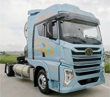 8800.000kg 総重量 580HP LNG FAW 6*4 と 4*2 トラクター トラック 負荷容量 31-40t