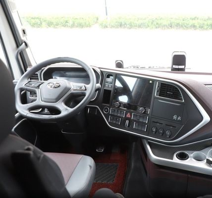 580HPのLNGとCNGFAW X6000 トラクタートラック