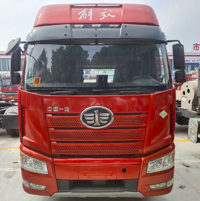 FAW Jiefang J6plng6X4 トラクター トランスポート トラック フロントリフティング スタイルのダンピングタイプ
