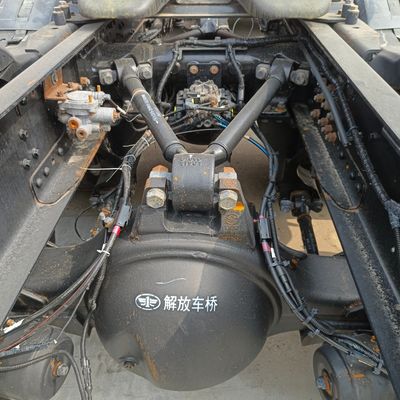 CA4250P66M25T1E6 リベレーション J6p トラクション トラック 6 * 4/4 * 2/6 * 2 中古トラクター