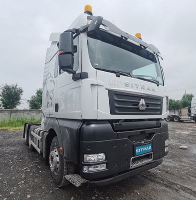 耐久性シノトルク・シトラック トラクタートラック 半トレーラー牽引 強力 ZZ4257N3247E1H