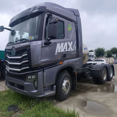 国営重貨車グループ 6X4 LNG燃料トラクター輸送トラック