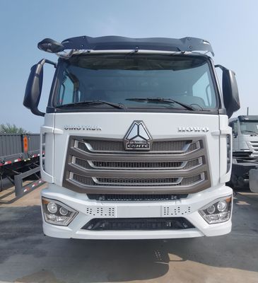 ZZ4257N3247E1H シノトルク HOWO トラクタートレーラー 600Lの燃料タンクと燃料