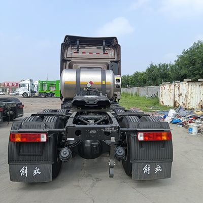 ディーゼル・リバレーション・ガスのトラック 4*2 助動車と炭素鋼貨物箱材料