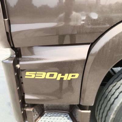 6ヶ月 販売後サービス 530HP リベレーションガスのトラック