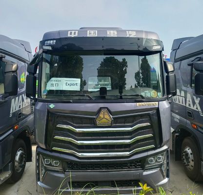 ステアリングシステム 重荷 HOWO LNG トラクション トラック 6*4/4*2/6*2 580-700HP カスタマイズ