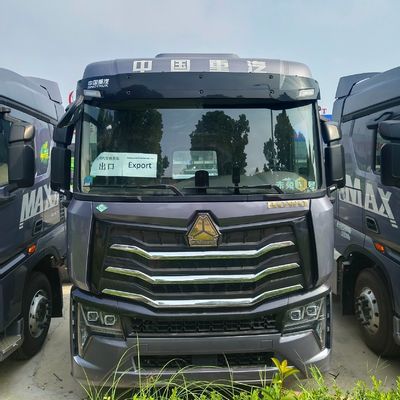 カスタマイズされた2024 HOWO LNG トラクター トラック 480HPから700HP