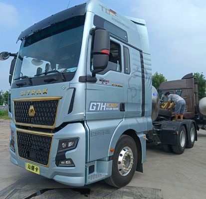 2024 Shandeka G7h LNGガストラクター トラック 6 * 4 630HP トラック トラックヘッド