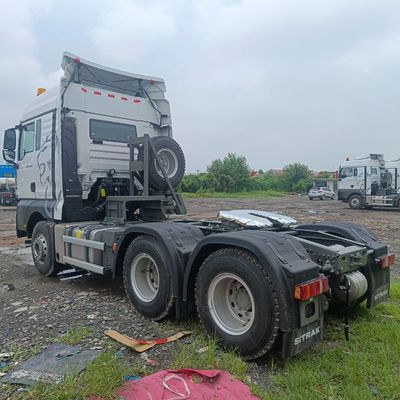 2024 シャンデカ 371/580/390HP 6X4/8X4 10/12 車輪式二手牽引頭輸送トラック