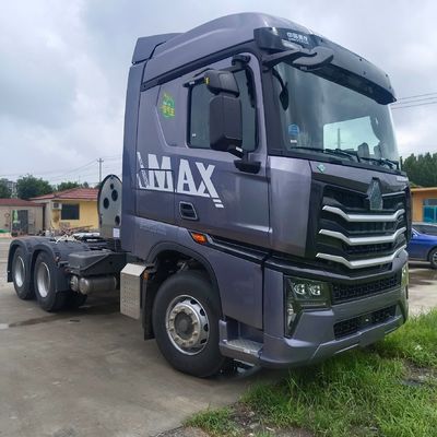 マックス HOWO LNG自動トランスミッション トラクター車両 総重量8800kg