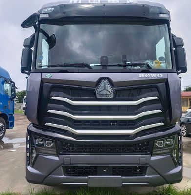 タイヤ2024 中国製 重型トラック HOWO LNG540HP 自動トランスミッション 輸送トラクター
