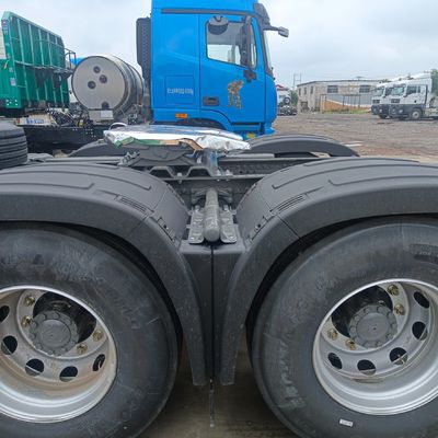 2024 HOWO 6X4LNG540HP オートマティックトランスミッション トラクター トラック
