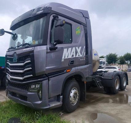 チューブレスタイヤ設計 2024 重用HOWO540HP 6X4/10 ホイール トラクション トラック