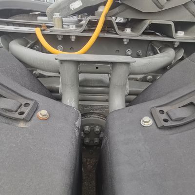 米国貨幣 HOWO トラクタートラック6X4用の水冷冷却冷却シリンダー シルバーエンジン部品