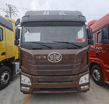 FAW Jh6 国際シリーズ 耐久性 31-40t ガソリン トラック 前部リフティングと手頃な価格