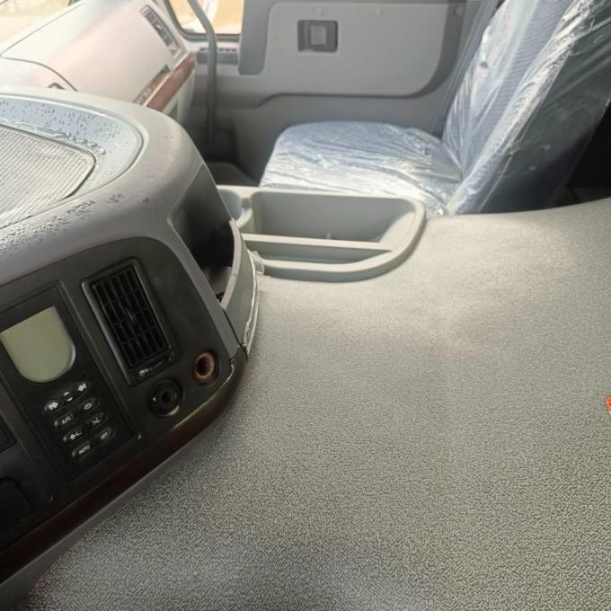 Chinese Manufacturer′s Automatic Hydraulic Mixer, Self Loading Cement Concrete Mixer Truck, Truck