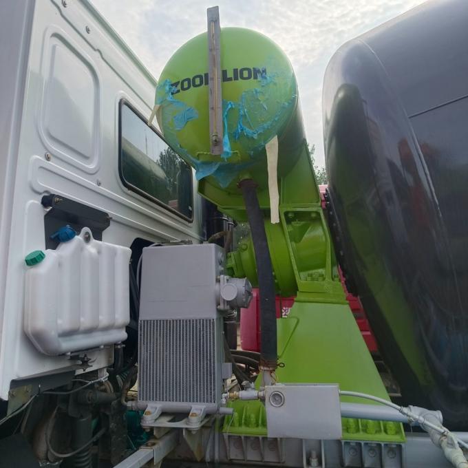 China National Heavy Duty Truck HOWO 12m ³ 6X4 Construction Concrete Mixer Truck
